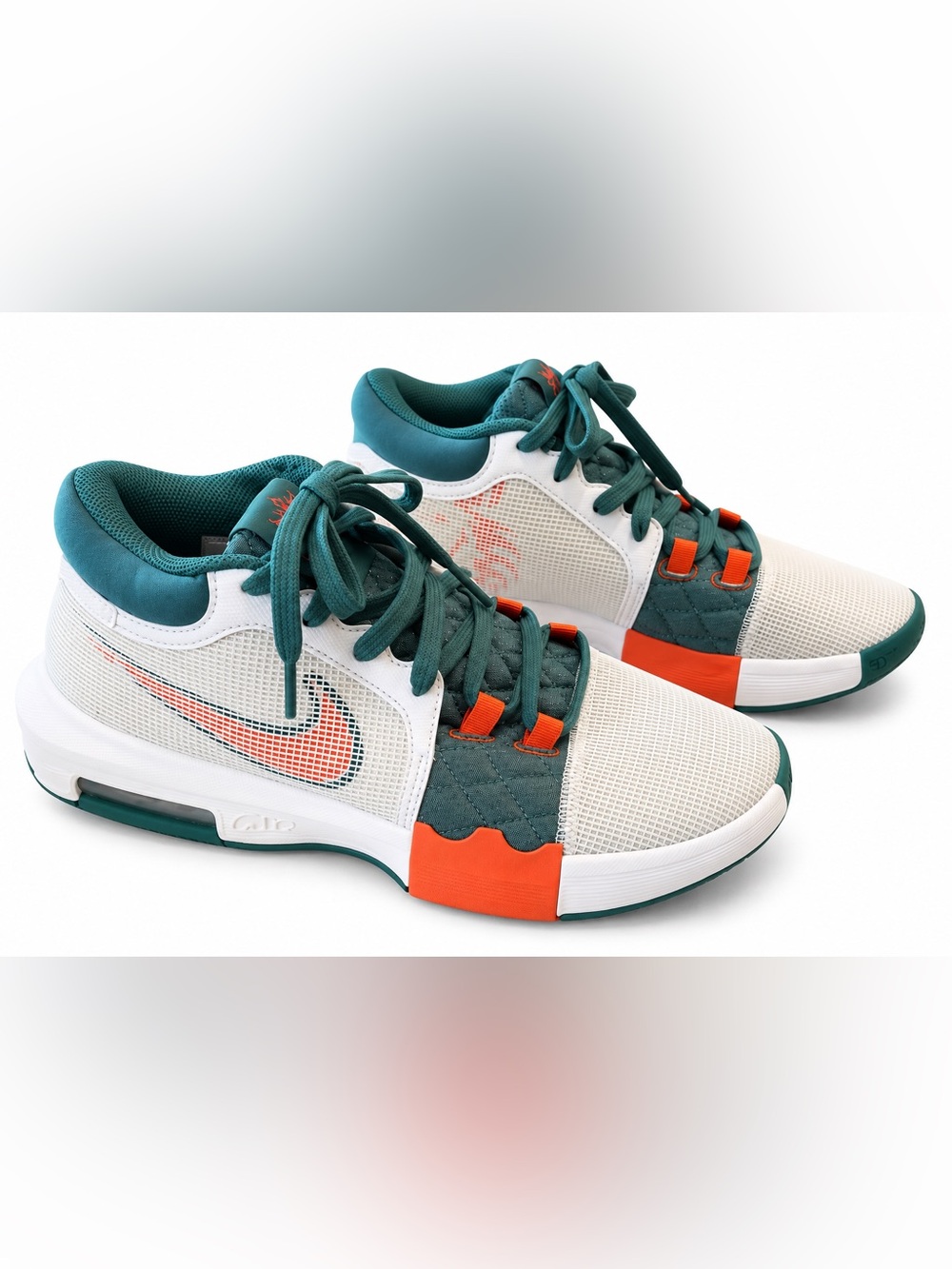 Nike Men’s LeBron Witness 8 ‘Cannon’ basketball shoes in Sail/Safety-Orange